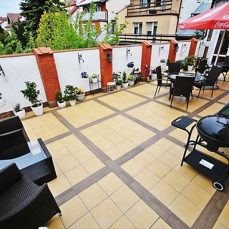 Dworek Familijny Kolobřeh Exteriér fotografie