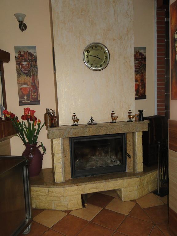 Dworek Familijny Kolobřeh Exteriér fotografie